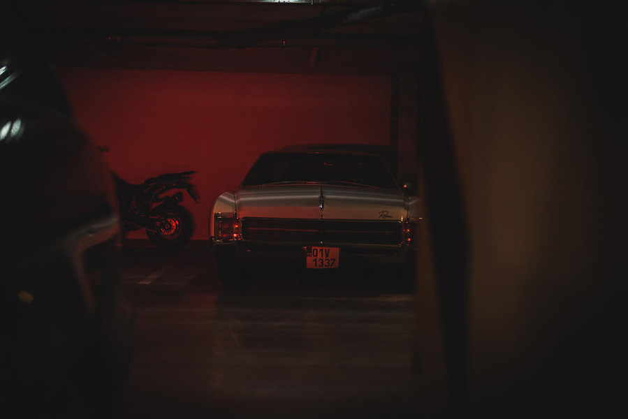 Red, Garage, Buick Riviera 1967