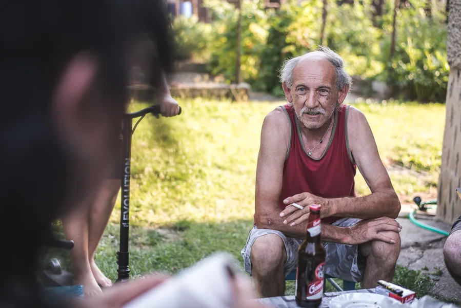 Uncle, beers and cigarettes