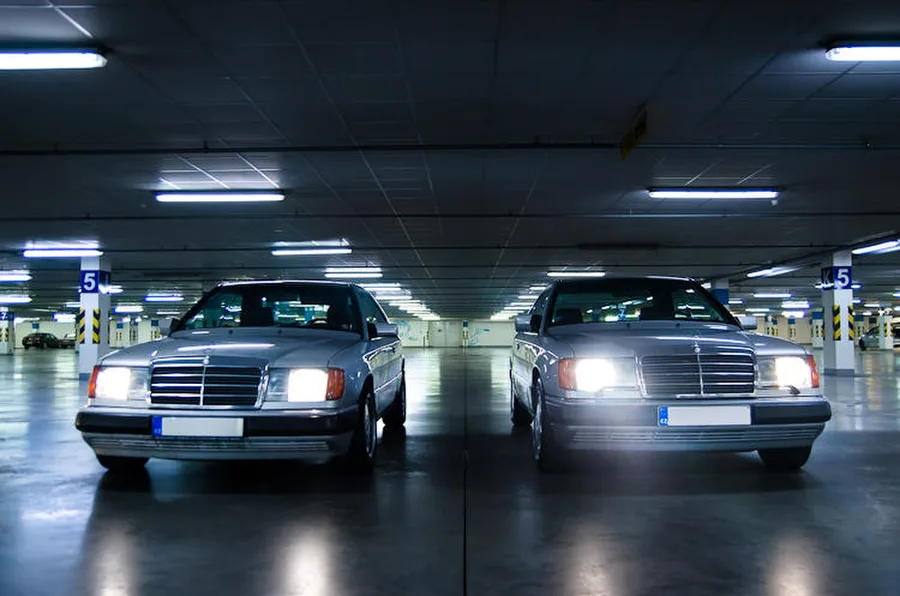 Mercedes W124 E300