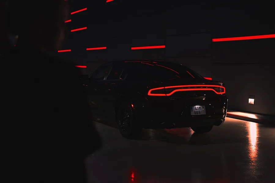 Drama, Dodge Charger Pursuit 2017